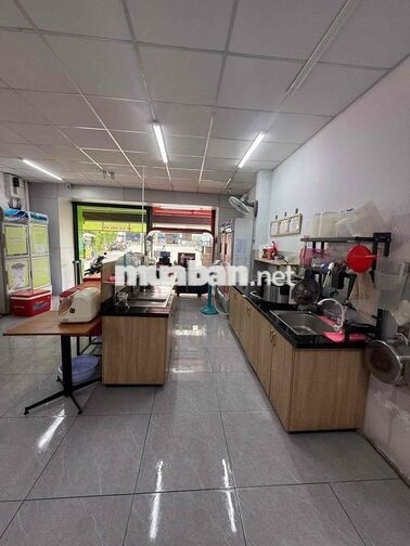 SANG NHƯỢNG MẶT BẰNG TRÀ SỮA HL2
