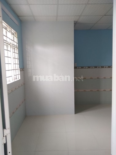 NHÀ ĐẸP GIÁ TỐT . GIAO THÔNG THUẬN TIỆN , GẦN KHU DÂN CƯ MIZUKI.