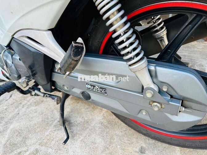 Honda Future 125 màu Trắng