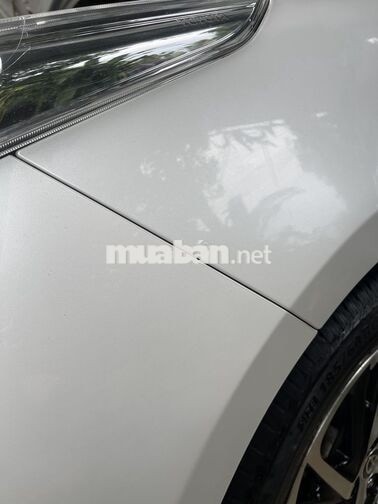 Toyota Vios 5 chỗ Số sàn Trắng