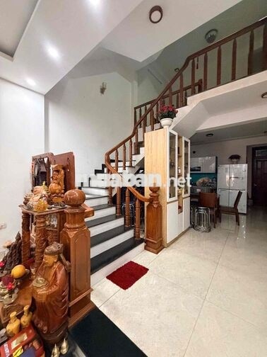 --------- Sụp Hầm Bán Gấp --------- Bán Nhà 3 Mê MT Huỳnh Ngọc Huệ