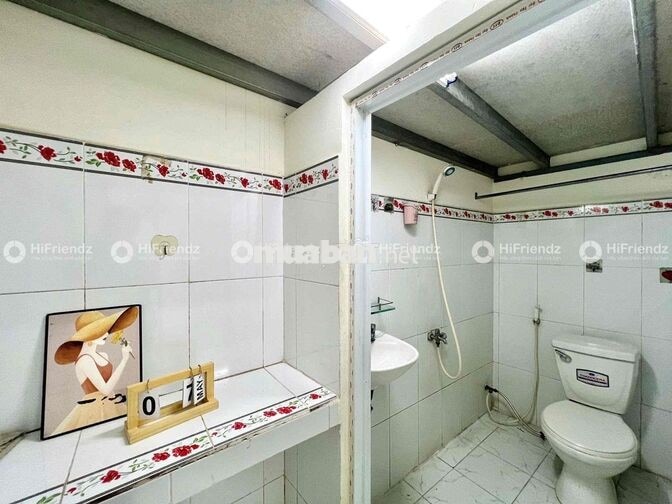 PHÒNG GIÁ RẺ CÓ GÁC CAO, RỘNG THOÁNG NGAY MÃ LÒ GẦN BỆNH VIỆN BÌNH TÂN