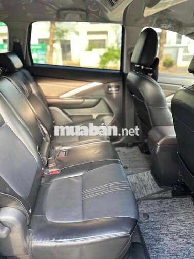 Mitsubishi Xpander 2022 Premium Bạc