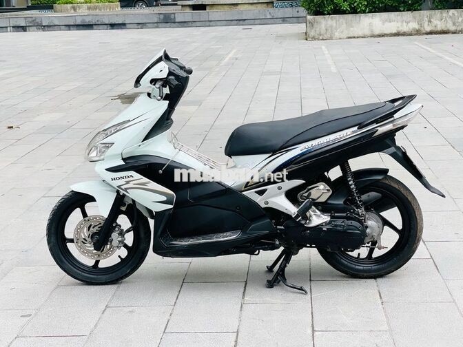 Honda Air Blade 110 TRẮNG BIỂN HÀ NỘI MÁY ZIN