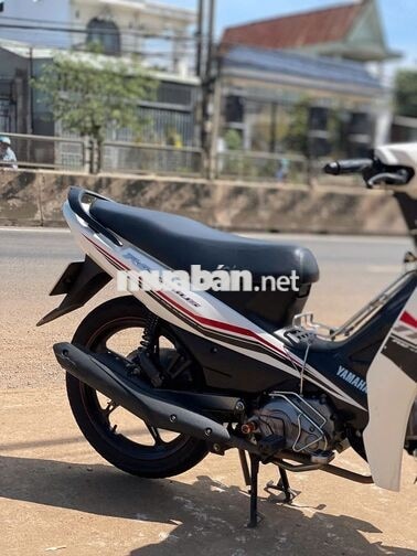 Yamaha Sirius Fi 2022 trắng đen