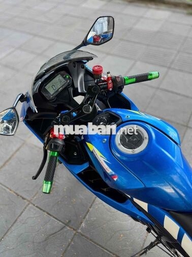 Suzuki GSX-R150 Xanh đen xe đẹp nguyên bản mới