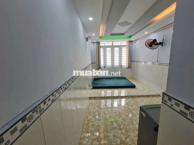 Phòng cho thuê Quận 10 , thuận tiện đi làm đi học đi chơi