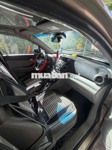 Chevrolet Orlando 2012 Vàng cát