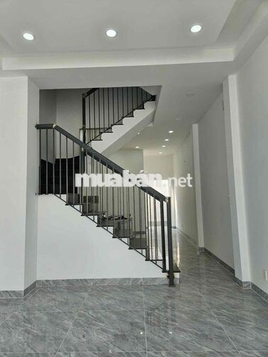 CHO THUÊ  NHÀ + KHO - ĐƯỜNG XE TẢI. Quốc lộ 13, Hiệp Bình Phước, Thủ Đ