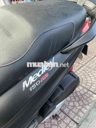 Piaggio Medley 150 150cc màu đen