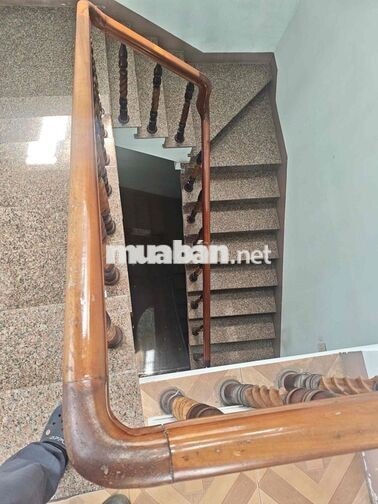 Cho Thuê Nhà Nguyên Căn Mặt Tiền Hồng Bàng Tân Lập Nha Trang 6 Ngủ