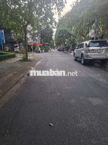 CHO THUÊ NHÀ NGUYÊN CĂN LÀM VĂN PHÒNG 4 TẦNG (4.2 ❌22)- GẦN THAM LƯƠNG