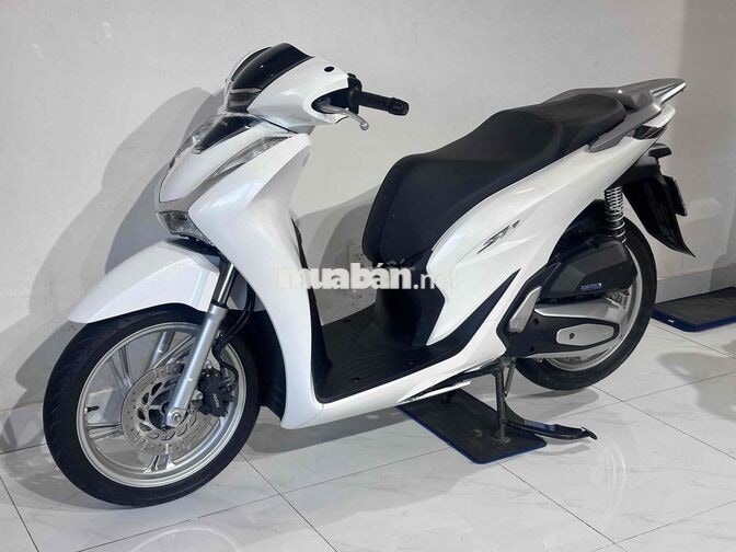 Honda SH 125i 2023 12000 km Trắng