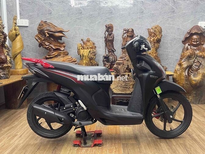 Honda Vision bản thể thao đời 2024 chính chủ bstp