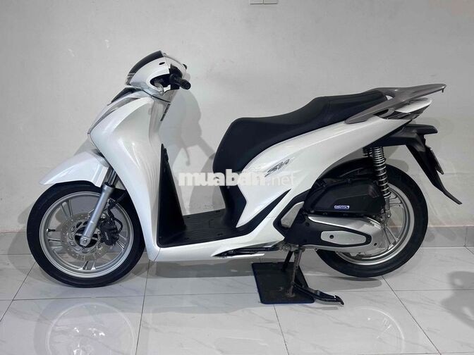 Honda SH 125i 2023 12000 km Trắng