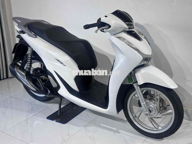 Honda SH 125i 2023 12000 km Trắng