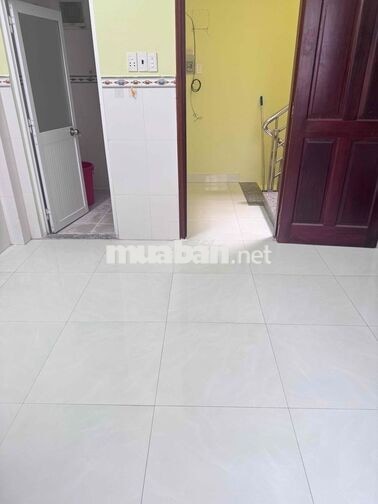 DiÊN HỒNG~Mới,180m2.{ 3 TầNG,NỘI THẤT,mới~.ĐNC}.Chỉ, 13 tr./th.