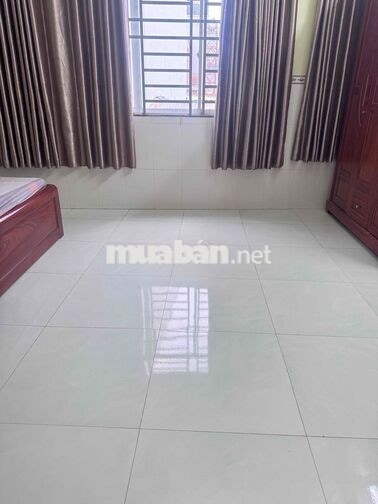 DiÊN HỒNG~Mới,180m2.{ 3 TầNG,NỘI THẤT,mới~.ĐNC}.Chỉ, 13 tr./th.