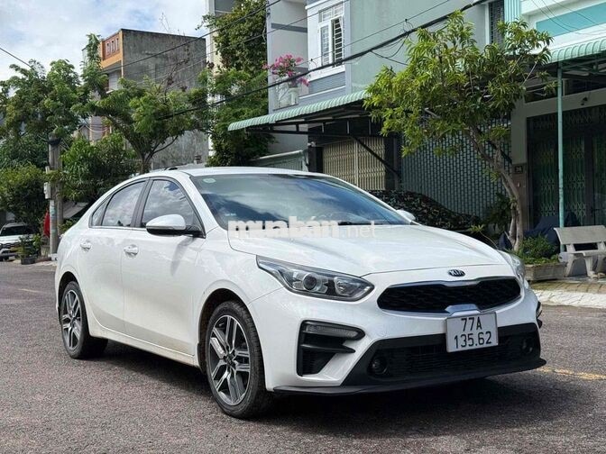 Kia Cerato 2019 Số sàn Trắng