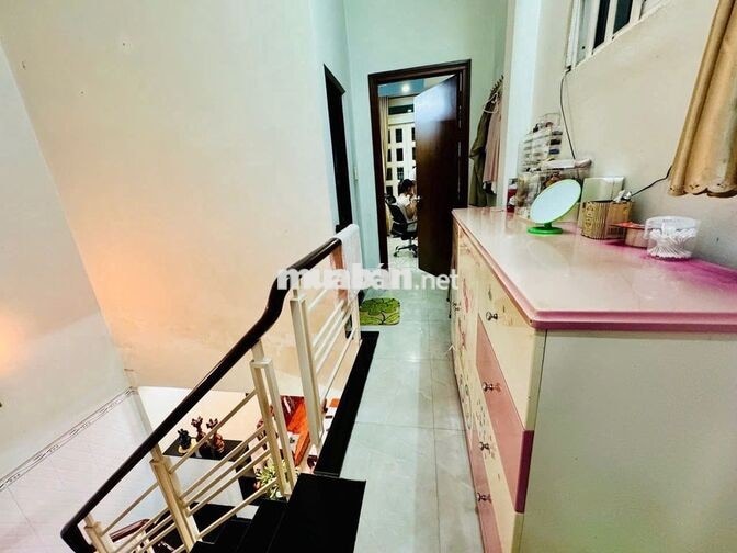 NHÀ NGAY CẦU CHÁNH HƯNG, PARCMAll - DT 48M2 NỞ HẬU - NHỈNH 4 TỶ