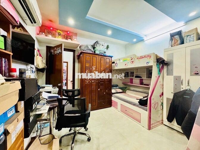 NHÀ NGAY CẦU CHÁNH HƯNG, PARCMAll - DT 48M2 NỞ HẬU - NHỈNH 4 TỶ