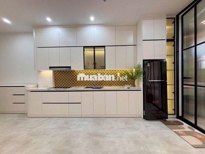 🏡  CHO THUÊ CĂN HỘ 2 PHÒNG NGỦ VỚI SÂN THƯỢNG SIÊU RỘNG | ĐÀ NẴNG