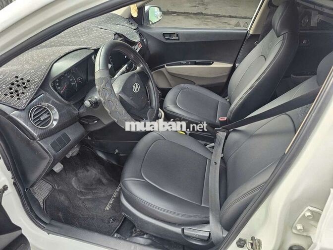 Hyundai i10 Sedan 2015 Trắng