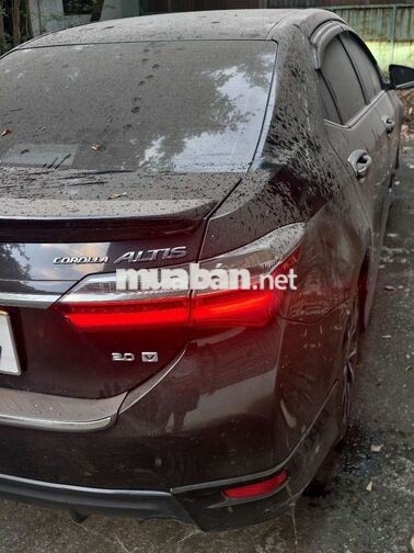 Toyota Corolla Altis 2019 2.0V Sport đen