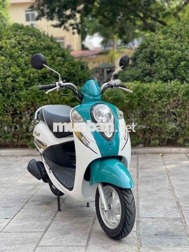 SYM Elite 50cc 2019 màu trắng xanh