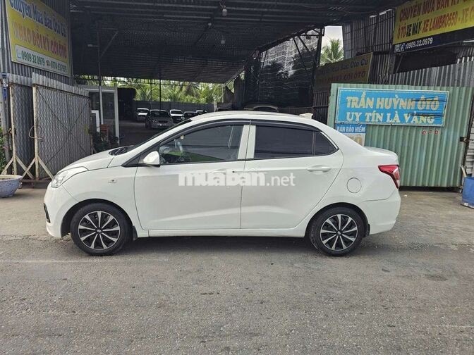 Hyundai i10 Sedan 2015 Trắng