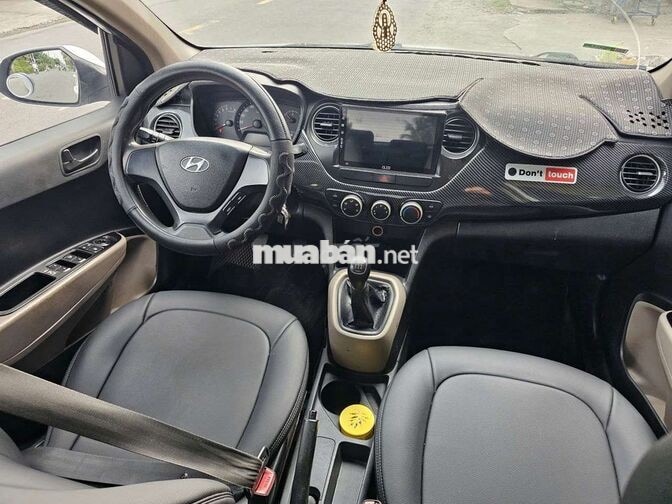 Hyundai i10 Sedan 2015 Trắng