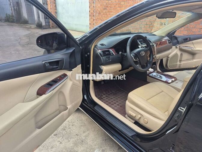 Toyota Camry 2.5G 2014 Tự động Đen