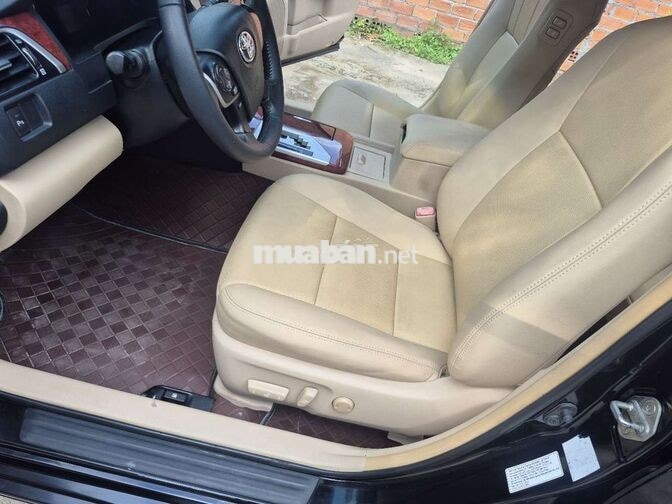 Toyota Camry 2.5G 2014 Tự động Đen