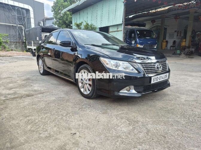 Toyota Camry 2.5G 2014 Tự động Đen