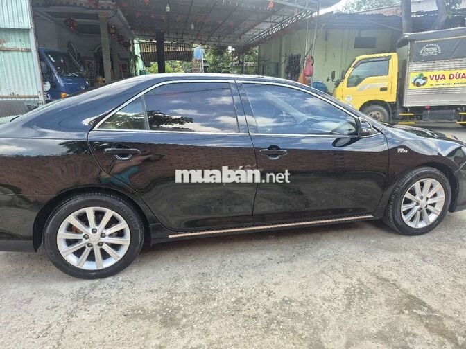 Toyota Camry 2.5G 2014 Tự động Đen