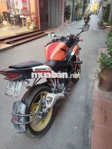 Honda CBR150 2011 cam đen