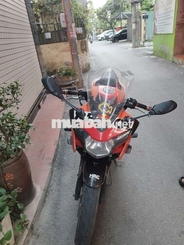 Honda CBR150 2011 cam đen