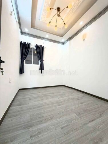 Nhà phố 3 tầng Hẻm xe hơi khu bàn cờ an ninh sạch sẽ