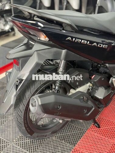 Honda Air Blade 160 2022 Full Black BAO SANG TÊN