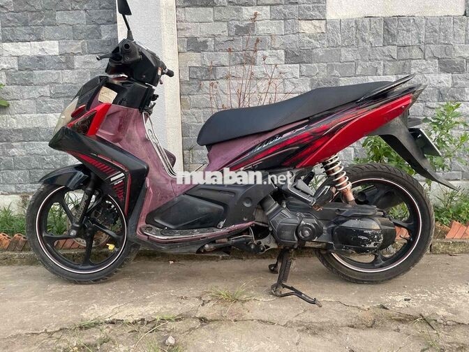 Yamaha Nouvo 5 Fi 125 cc đỏ đen