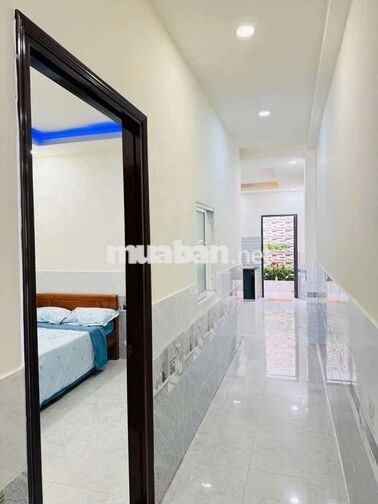 nhà mới đẹp có nội thất 4x22m 3pn 4wc sân ô tô ht13 đường thông 7m 