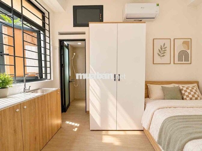 STUDIO BAN CÔNG GIÁ RẺ SÁT QUẬN 1