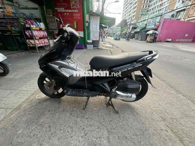 Honda Air Blade 2013 màu Đen