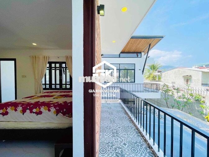 🏡 CHO THUÊ VILLA SÂN VƯỜN 500m² – 4 PHÒNG NGỦ – TÂY NHA TRANG