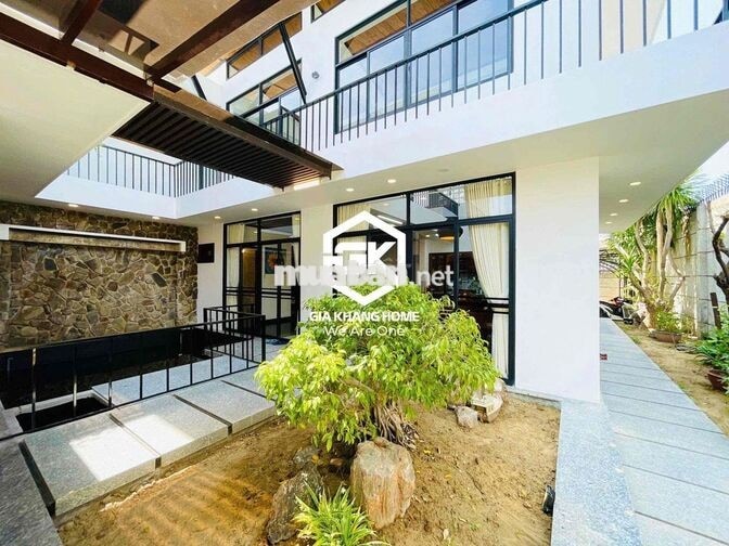 🏡 CHO THUÊ VILLA SÂN VƯỜN 500m² – 4 PHÒNG NGỦ – TÂY NHA TRANG