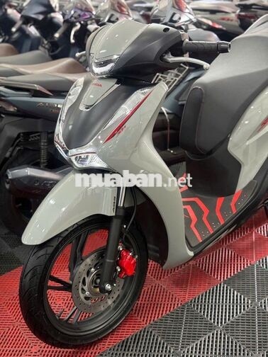 Honda SH160i 2025 ABS 4.000km Xám Sporty chính chủ