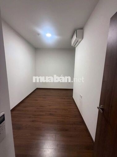 Cho thuê căn hộ Võ Văn Kiệt 78m² 2PN 2WC lót sàn gỗ rộng đẹp giá tốt 