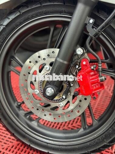 Honda SH160i 2025 ABS 4.000km Xám Sporty chính chủ