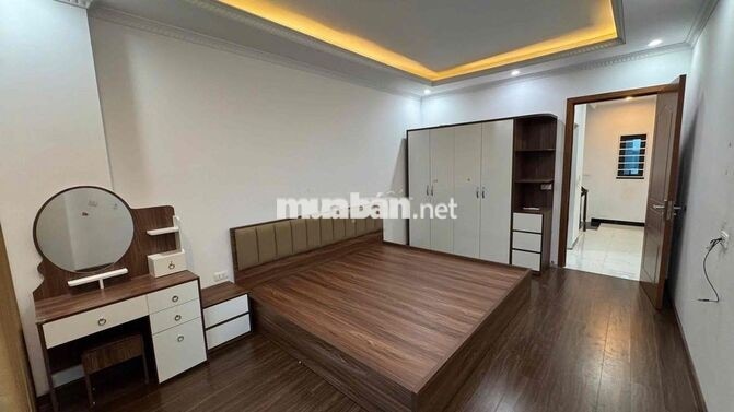 CHO THUÊ NHÀ NGUYÊN CĂN 5Tx3PN TỔ 12 YÊN NGHĨA - FULL ĐỒ - Ô TÔ ĐỖ CỬA
