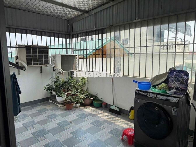 CHO THUÊ NHÀ NGUYÊN CĂN 5Tx3PN TỔ 12 YÊN NGHĨA - FULL ĐỒ - Ô TÔ ĐỖ CỬA